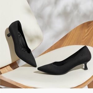 Vivaia Black Kitten Heel
